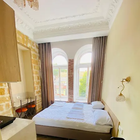 Διαμέρισμα віп аппартаменти на малій арнаутській,59 *