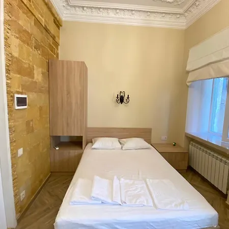 Apartman віп аппартаменти на малій арнаутській,59 *